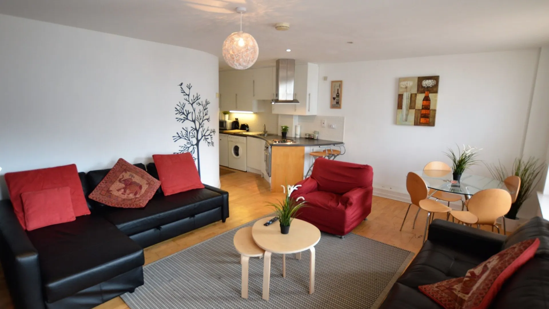 Metrostays - Stephen'S Green 7-1 Dublin Ireland
